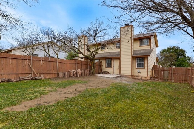 Building Photo - 6605 Deatonhill Dr