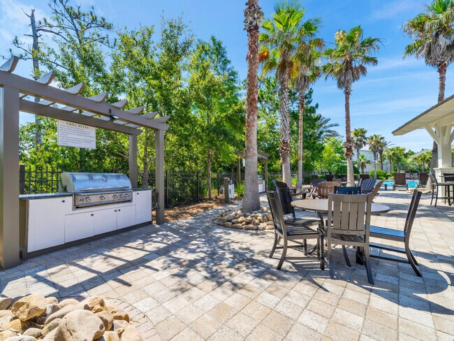 Building Photo - 616 Sandgrass Boulevard