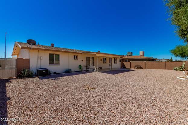 Building Photo - 4630 E Elena Ave