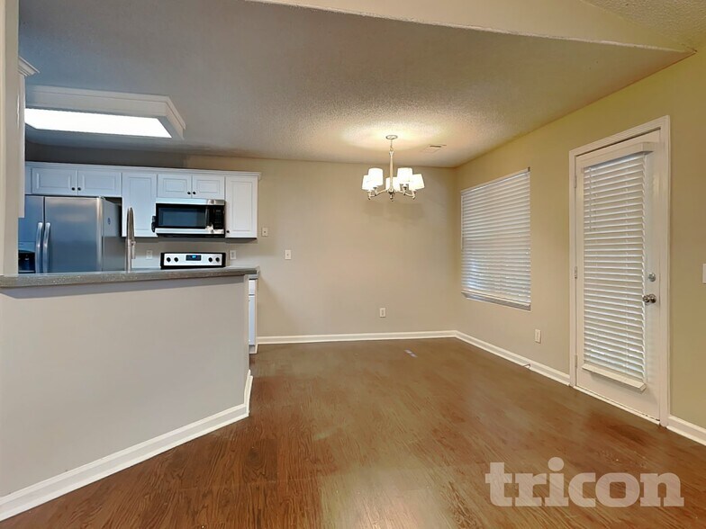 Building Photo - 1555 Mill Creek Rd