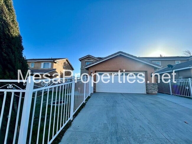 Building Photo - 14747 Carter Rd