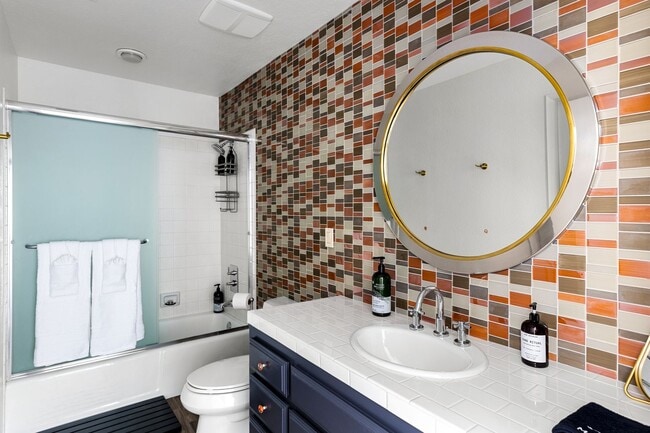 Building Photo - Stylish Palm Springs Retreat with Pool (Monthly Only - No Long Term)