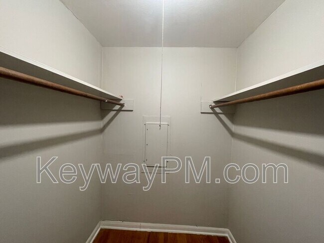 Building Photo - 2341 Ridge Rd