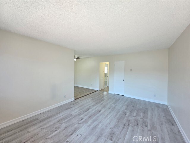 Building Photo - 15436 Vanowen St