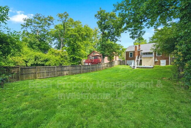 Building Photo - 2208 Wilmore Dr