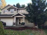 Building Photo - Three Bedroom, 2 Bath Crystal Heights Home...