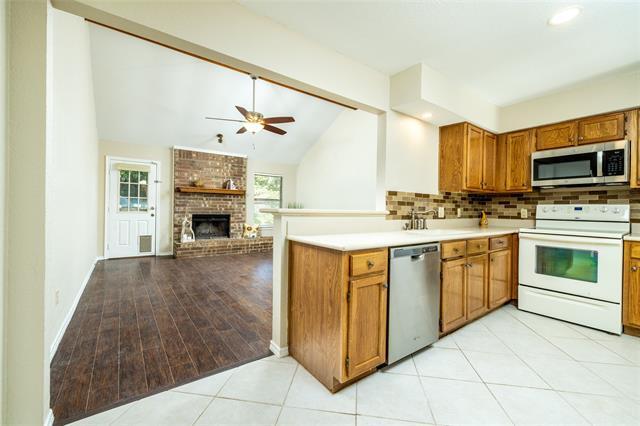 Building Photo - 2403 Bayberry Ln