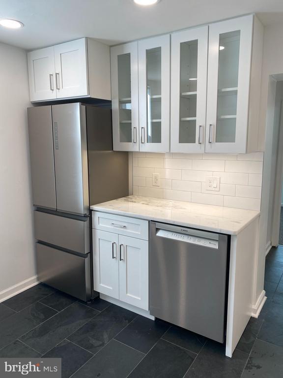 Building Photo - 1216 S 11th St