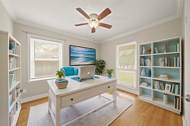 Building Photo - 10803 Doud St