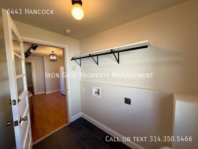 Building Photo - 6441 Hancock-