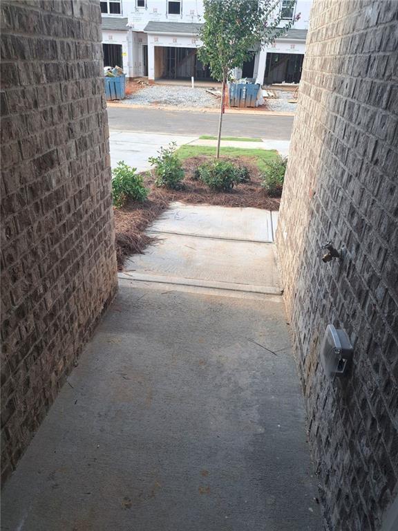 Building Photo - 3545 Fairhaven Dr