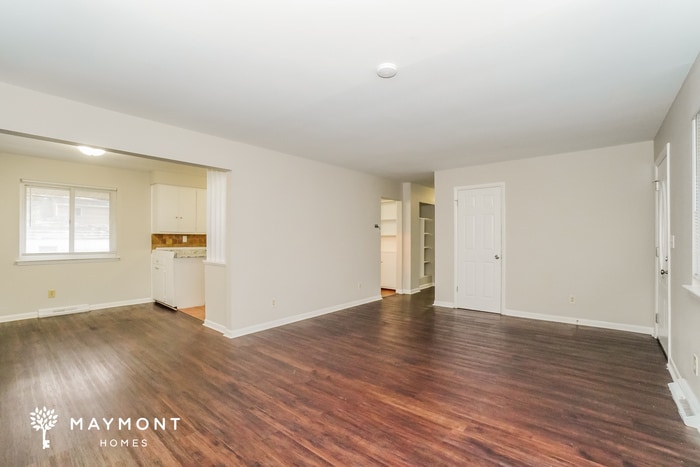 Building Photo - 1499 Shanley Dr