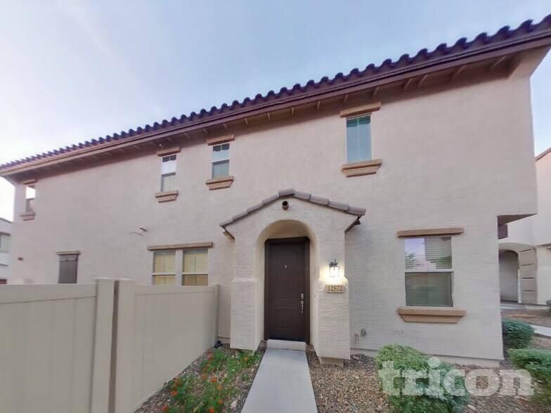 Building Photo - 12572 W Lindbergh Dr