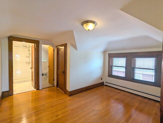 Building Photo - 138 North St
