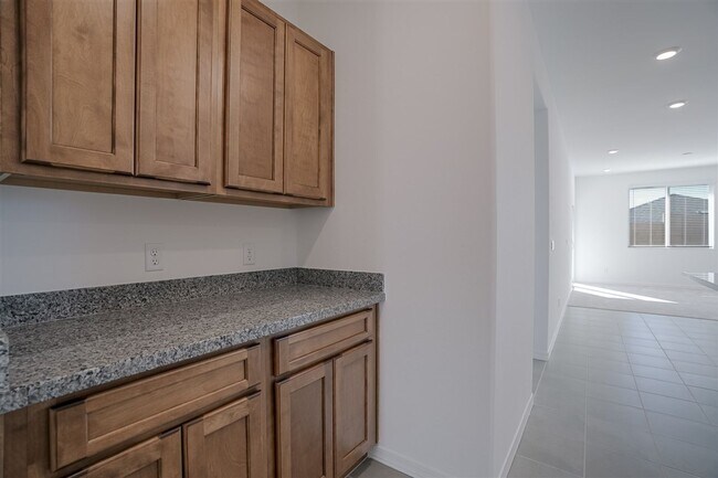 Building Photo - Brand New 3 Bedroom 2 Bath Home in South Ranch