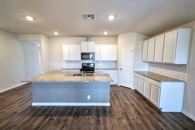 Building Photo - Stunning 4-Bedroom Home in Cobalt Canyon, ...