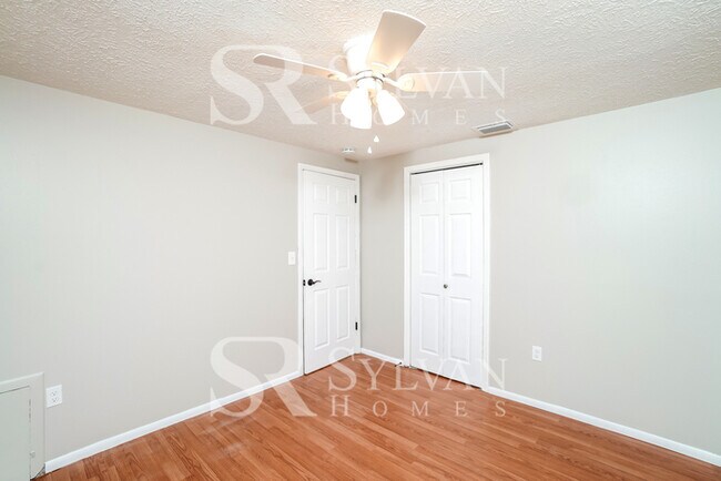 Building Photo - 8729 Sabal Way