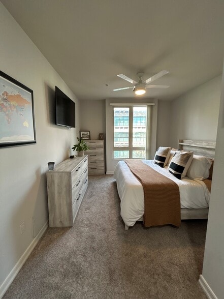 Primary Bedroom - 1465 C St