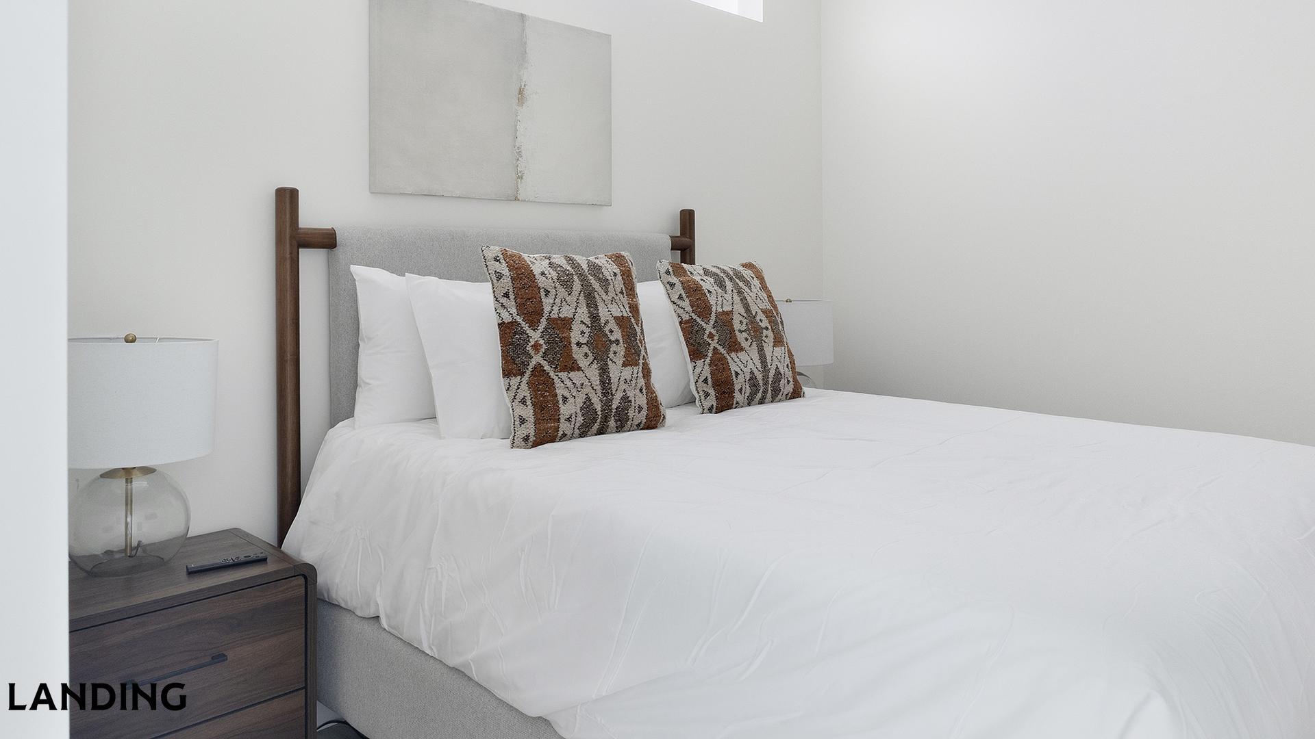 Building Photo - 1007 S Mint St