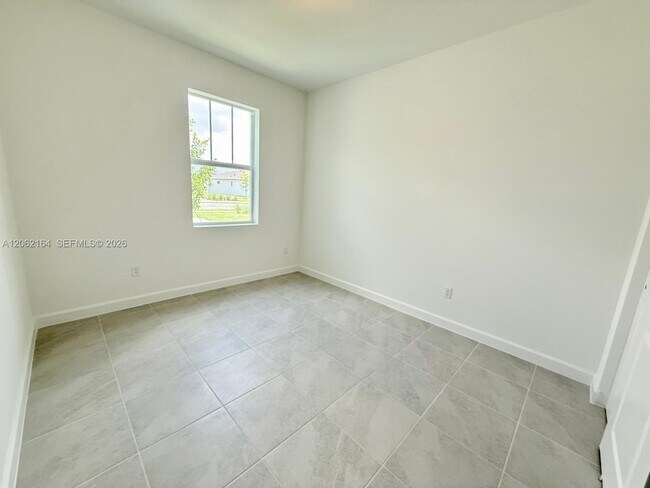 Building Photo - 1643 Pelican Post Pl