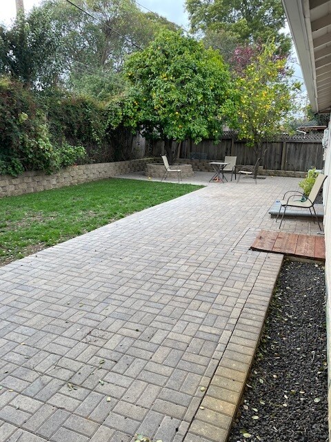 Building Photo - 1312 Kipling Ct