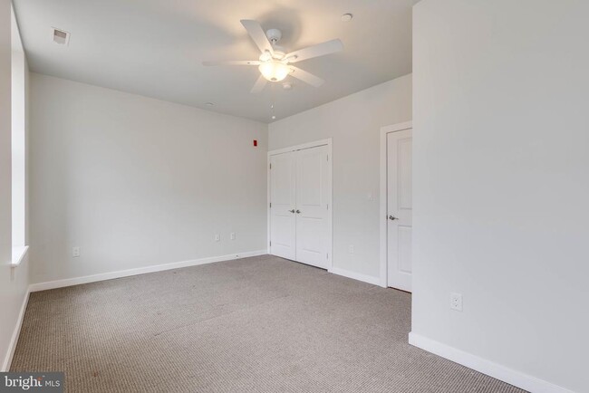 Building Photo - 1418 Christian St