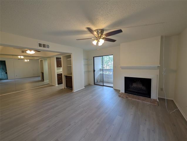 Building Photo - 7431 Holly Hill Dr