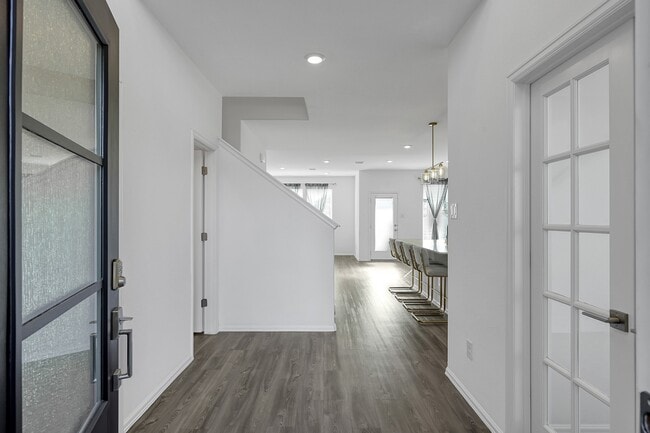 Building Photo - 19017 Sonora Chase Dr