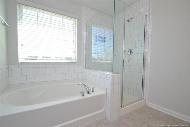 Building Photo - 1169 Little Gem Ln