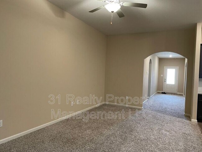 Building Photo - 2254 Cashmere Way