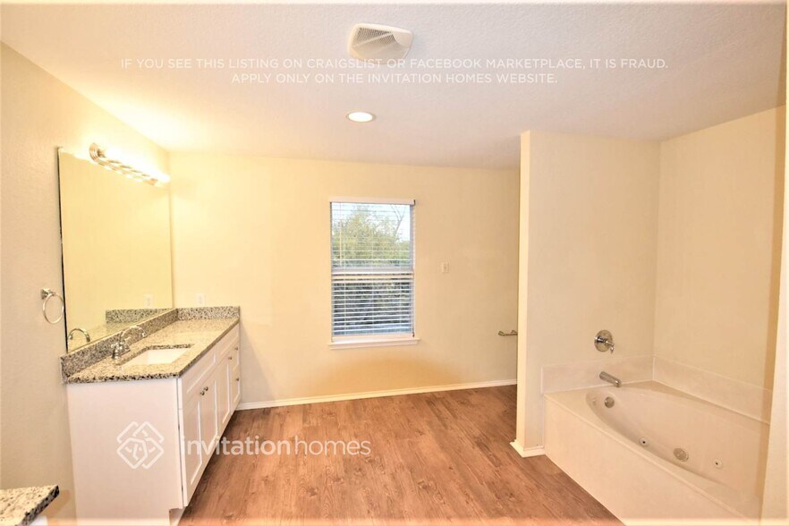 Building Photo - 9944 Osprey Dr