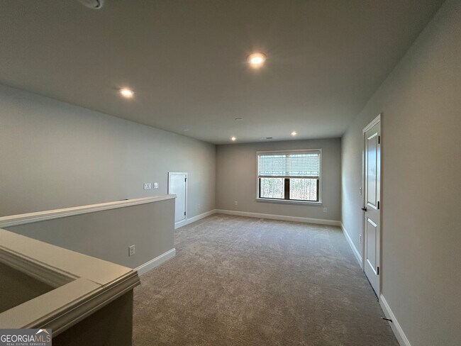 Building Photo - 473 Bandon Wy