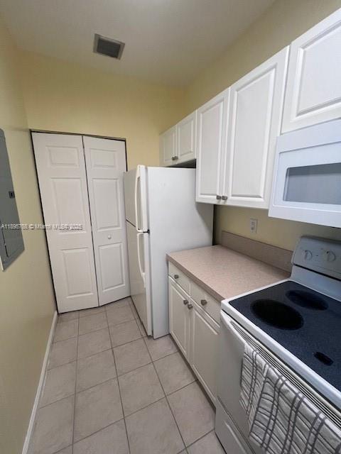 Building Photo - 4602 SW 160th Ave