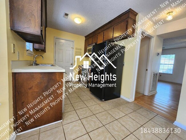 Building Photo - Traditional style home in Citadel Woods!