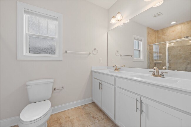 Building Photo - Charming 3-Bedroom Ranch Home – Move-in Re...