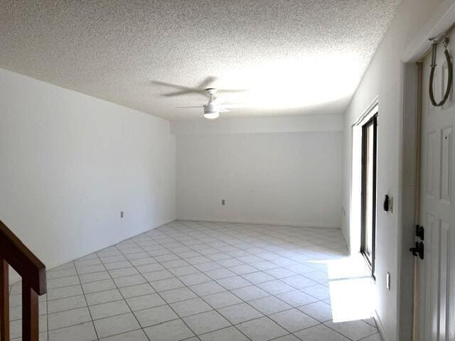 Building Photo - 3013 30th Ct