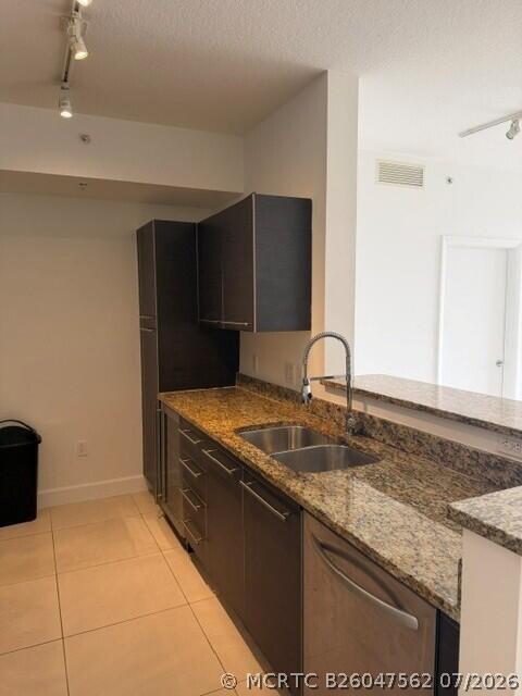 Building Photo - 550 Okeechobee Blvd