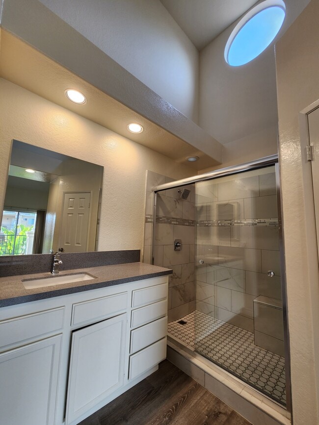 Building Photo - 7285 Calabria Ct