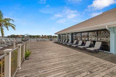 Building Photo - 9425 Blind Pass Rd