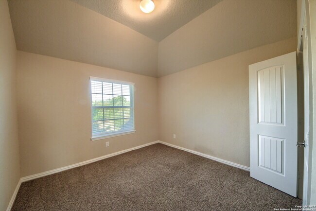 Building Photo - NOW OFFERING 50% OFF 1ST MONTH'S RENT!