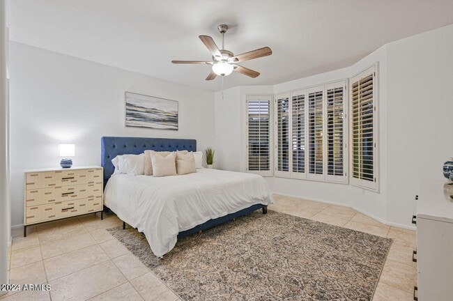 Building Photo - 14508 W Corral Dr