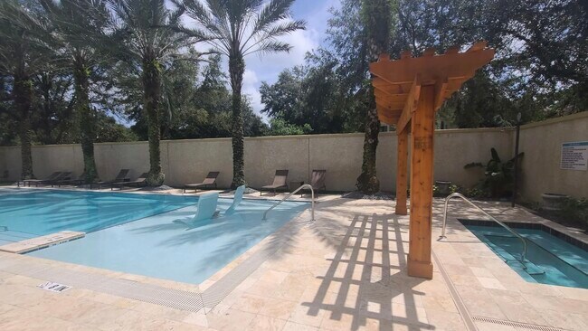 Building Photo - 955 Registry Blvd