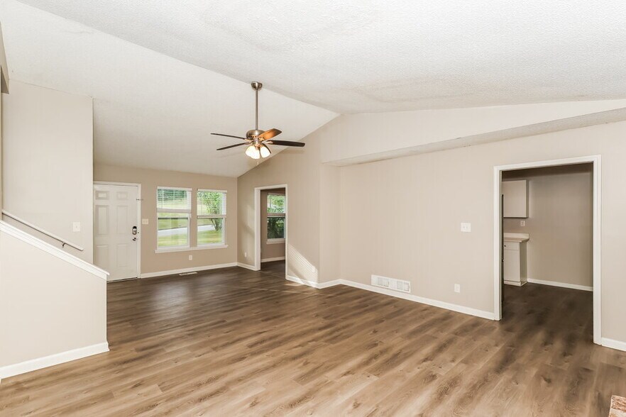 Building Photo - 4110 Cranwood Dr