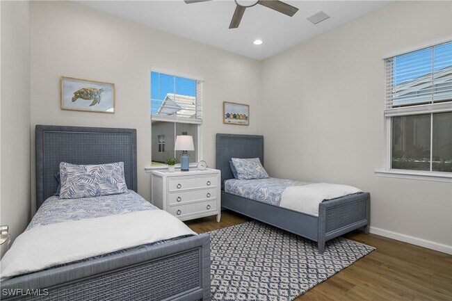Building Photo - 7285 Saona CT