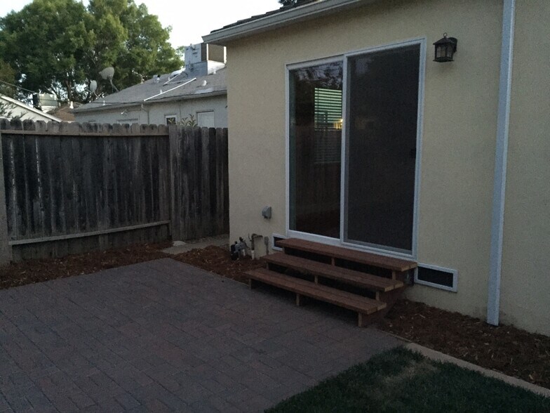 Building Photo - 3007 Perryman Way