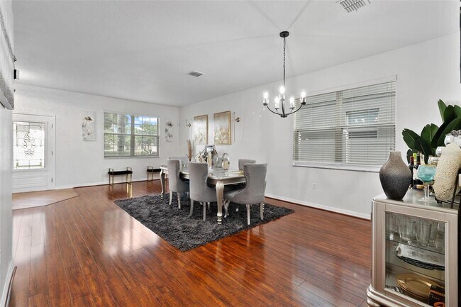 Building Photo - 15210 Montesino Dr