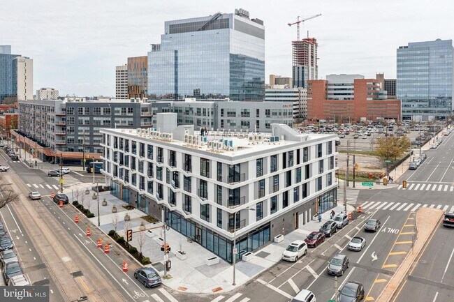 Building Photo - 3748-52 Lancaster Ave