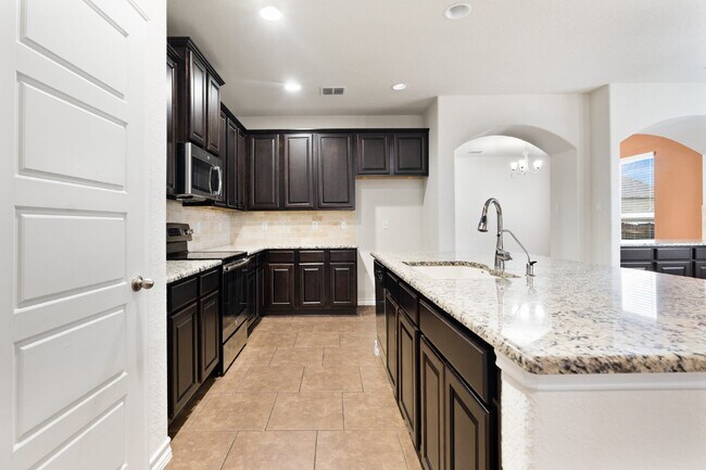 Building Photo - 412 Morgan Run
