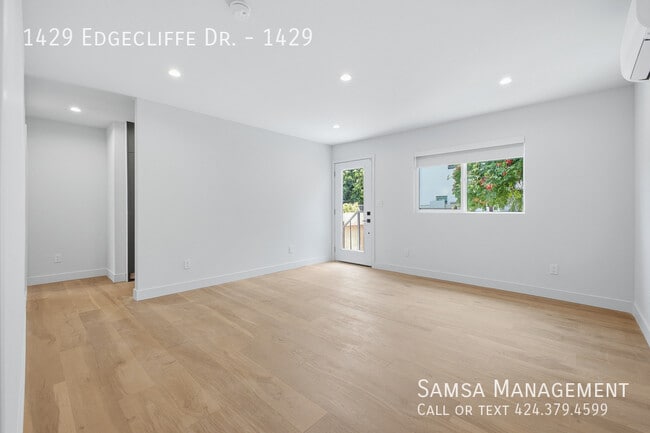 Building Photo - 1429 Edgecliffe Dr