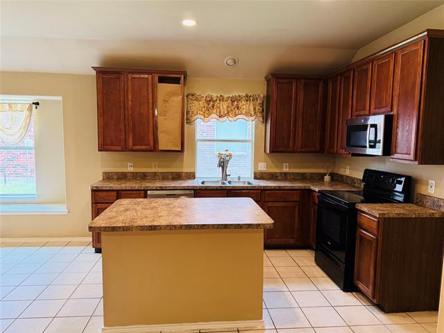 Building Photo - 11956 Kingsville Dr